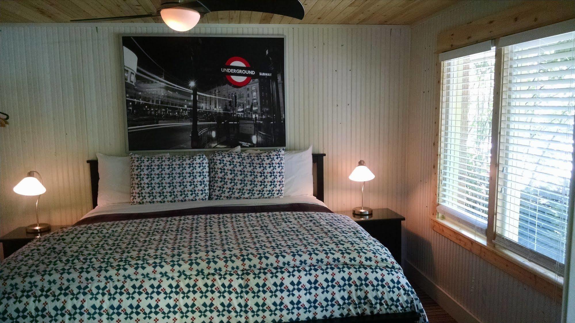 The Saugatuck Retro Resort Kültér fotó